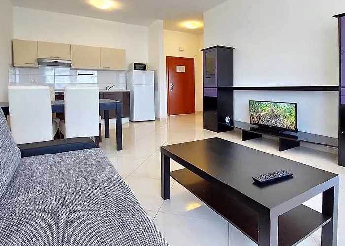 Vista 1 - With Sea View