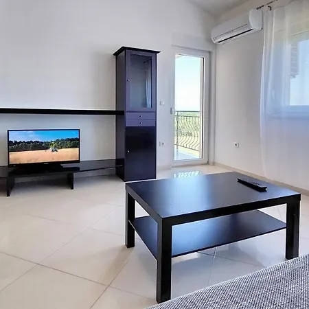 Vista 1 - With Sea View Apartment Porec