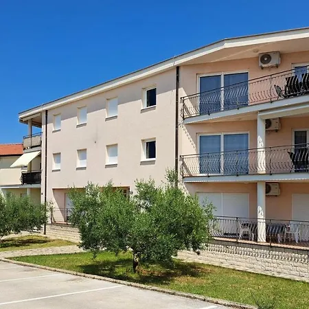 Vista 1 - With Sea View Porec