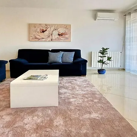 Vista 1 - With Sea View شقة بوريتش