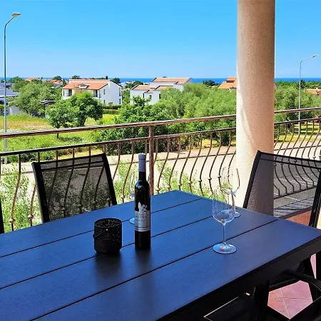 Vista 1 - With Sea View شقة بوريتش