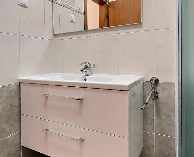 Vista 1 - With Sea View *