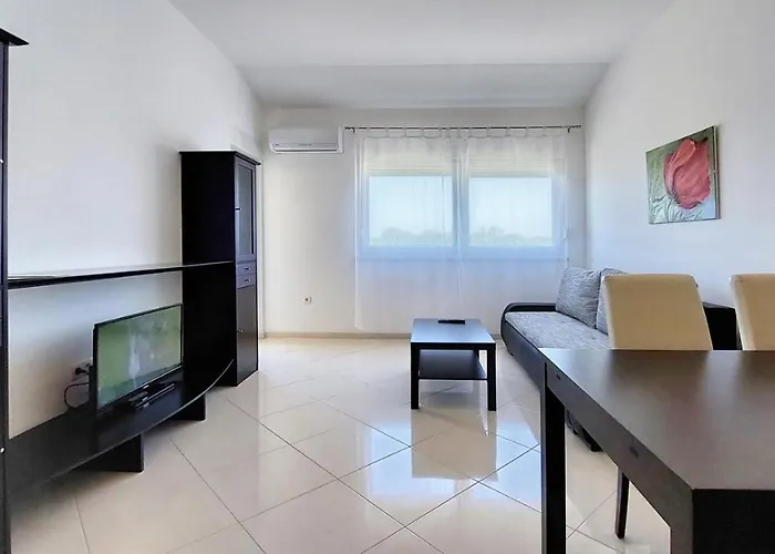 Vista 1 - With Sea View Apartman